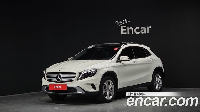 Mercedes-Benz GLA-Class