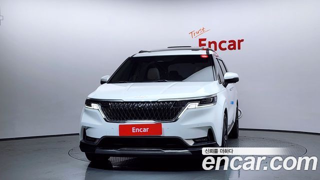 Kia Canival 2022 — photo 3