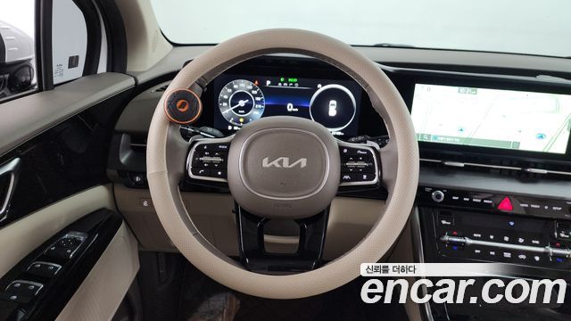 Kia Canival 2022 — photo 13