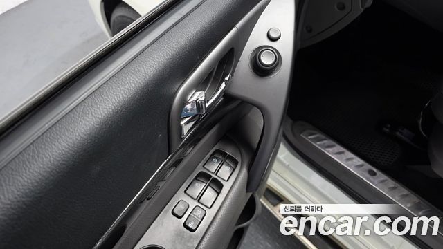 KG Mobility KORANDO 2015 — photo 17