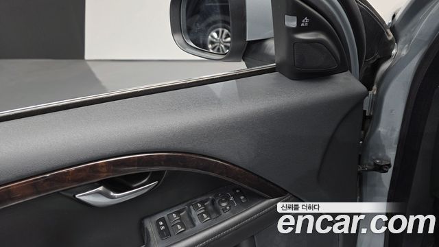 Volvo S80 2015 — photo 17
