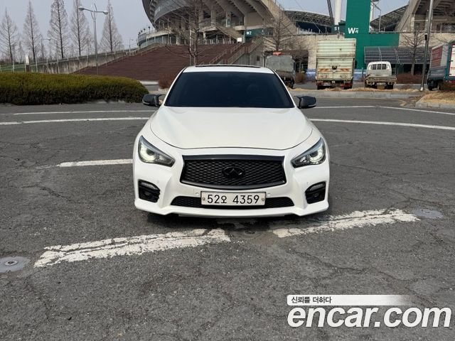 Infiniti Q50 2016 — photo 1