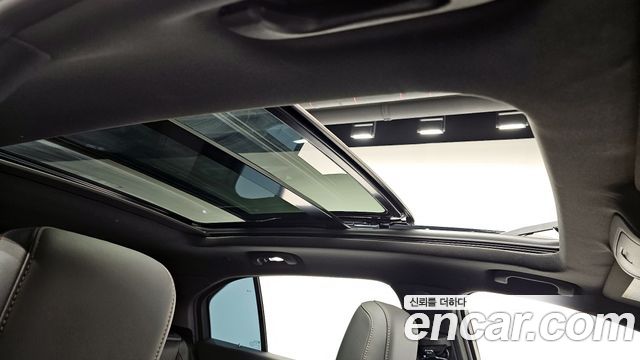 Cadillac XT4 2023 — photo 18