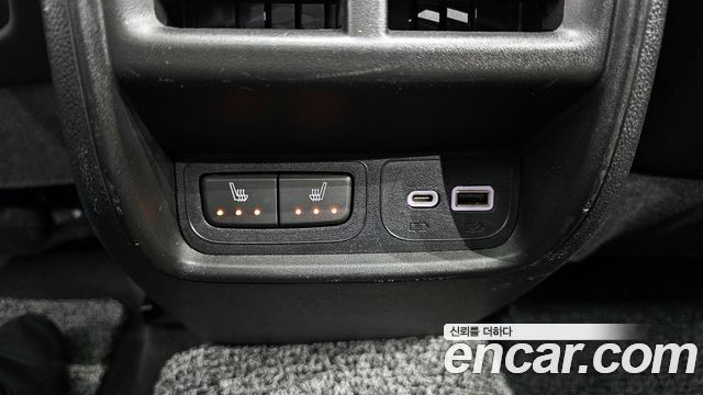 Cadillac XT4 2023 — photo 19