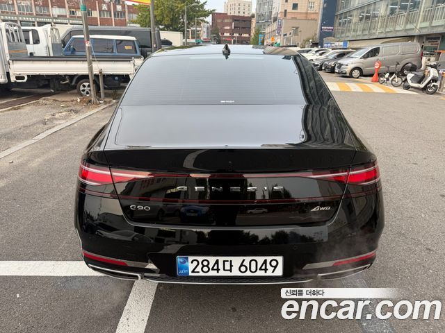 Genesis G90 2023 — photo 4