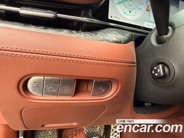 Genesis G90 2023 — photo 15