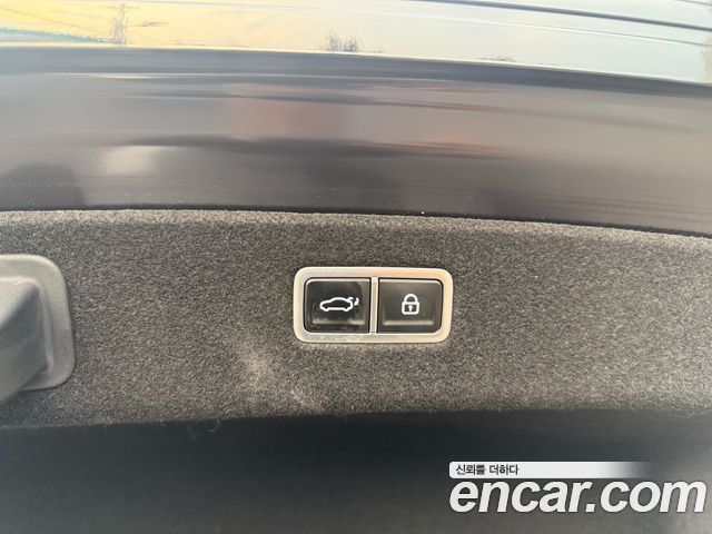 Genesis G90 2023 — photo 20
