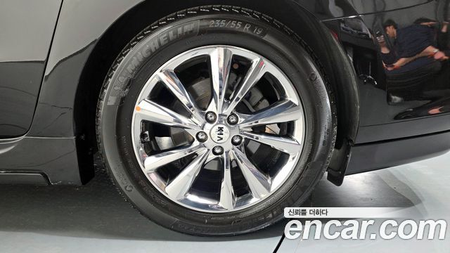 Kia Canival 2019 — photo 5