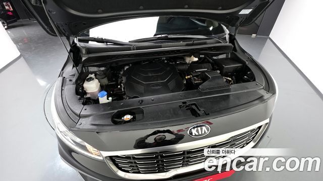 Kia Canival 2019 — photo 6