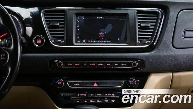 Kia Canival 2019 — photo 20