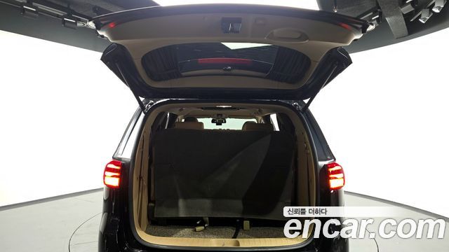 Kia Canival 2019 — photo 26