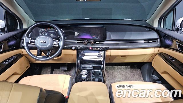 Kia Canival 2021 — photo 7
