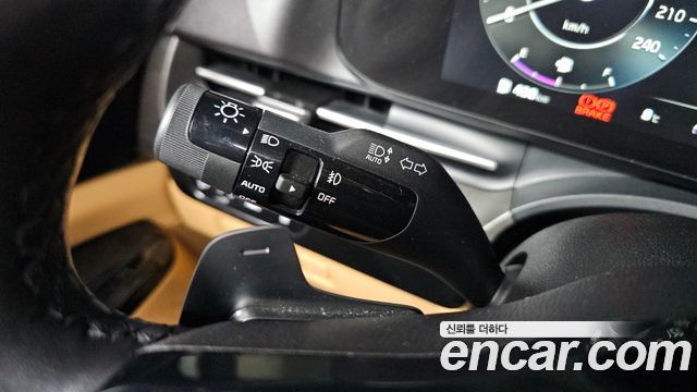 Kia Canival 2021 — photo 15