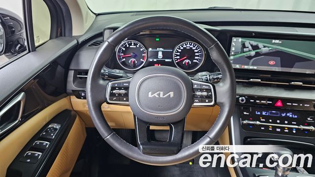 Kia Canival 2023 — photo 14