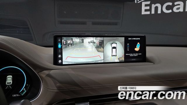 Genesis GV80 2023 — photo 14