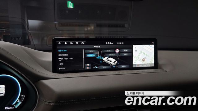 Genesis GV80 2023 — photo 15