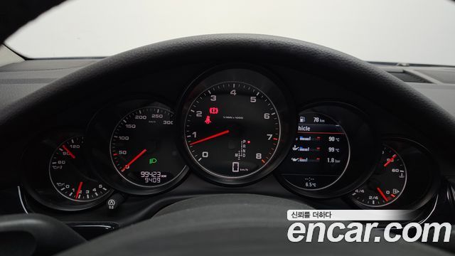 Porsche Panamera 2015 — photo 8