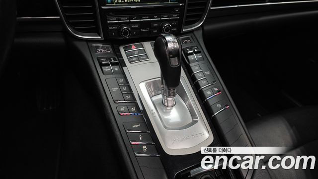 Porsche Panamera 2015 — photo 9