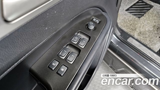 KG Mobility Rexton 2019 — photo 14