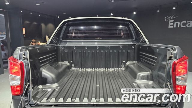 KG Mobility Rexton 2019 — photo 20