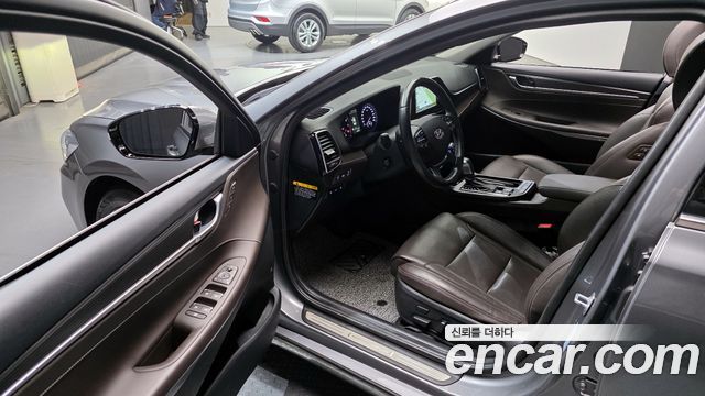 Hyundai Grandeur 2018 — photo 10