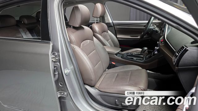 Hyundai Grandeur 2018 — photo 12
