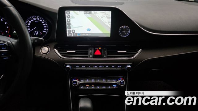 Hyundai Grandeur 2018 — photo 16