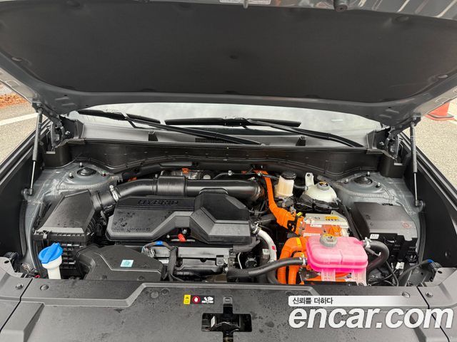 Hyundai Santafe 2025 — photo 6