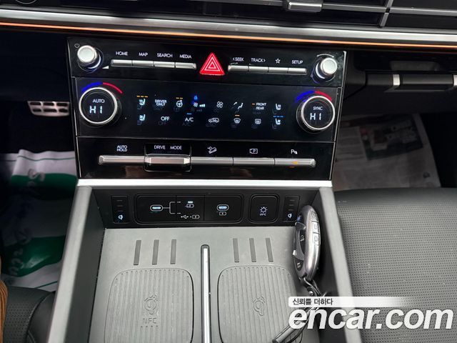 Hyundai Santafe 2025 — photo 12