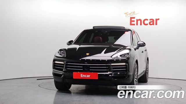 Porsche Cayenne 2023 — photo 3
