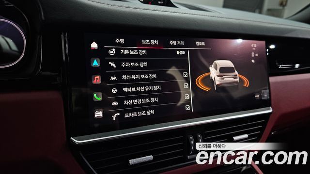 Porsche Cayenne 2023 — photo 16