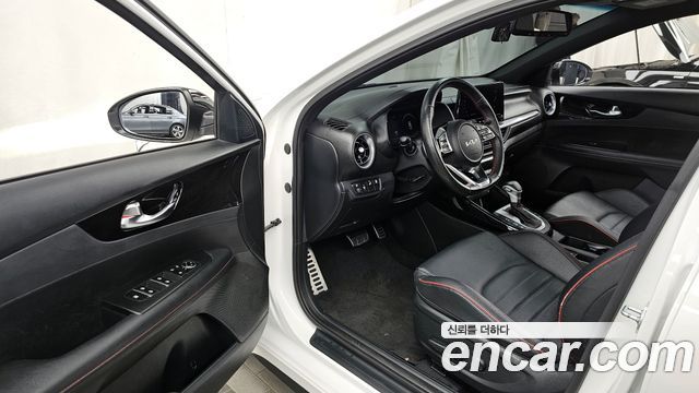 Kia K3 2022 — photo 10