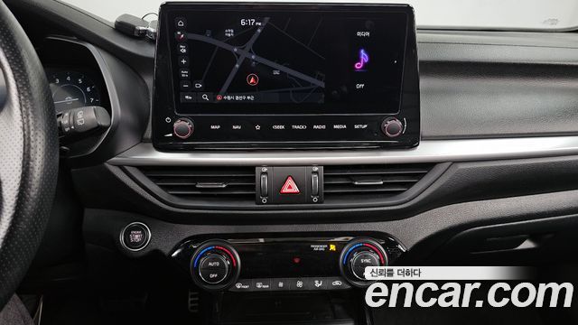 Kia K3 2022 — photo 14