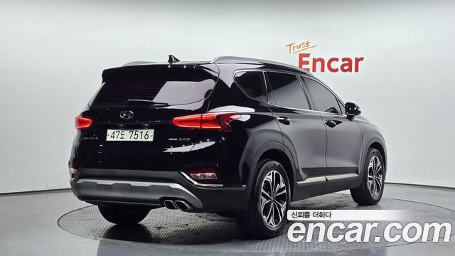 Hyundai Santafe 2019 — photo 2