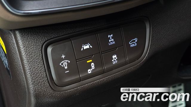 Hyundai Santafe 2019 — photo 14