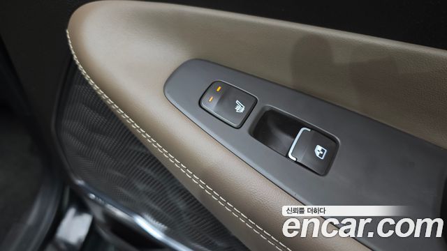 Hyundai Santafe 2019 — photo 19