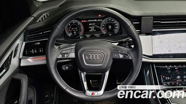 Audi Q7 2023 — photo 13