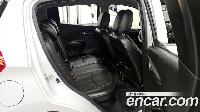 Chevrolet Korea Spark 2018 — photo 12