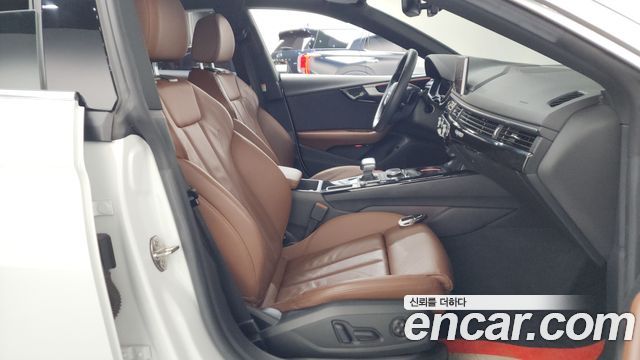 Audi A5 2019 — photo 11