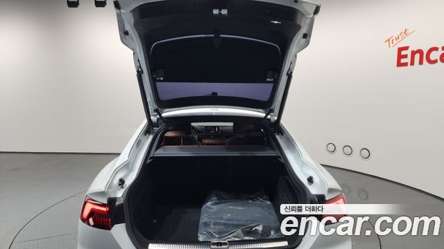 Audi A5 2019 — photo 20