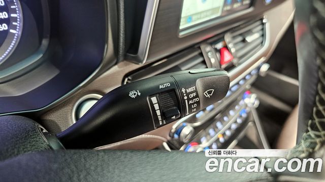 Hyundai Grandeur 2019 — photo 16