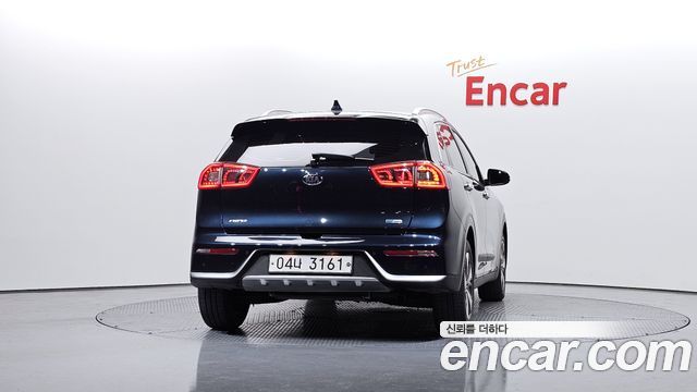Kia Niro 2017 — photo 4