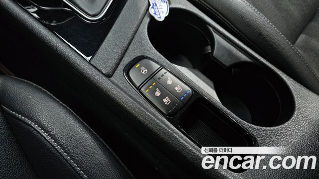 Kia Niro 2017 — photo 17