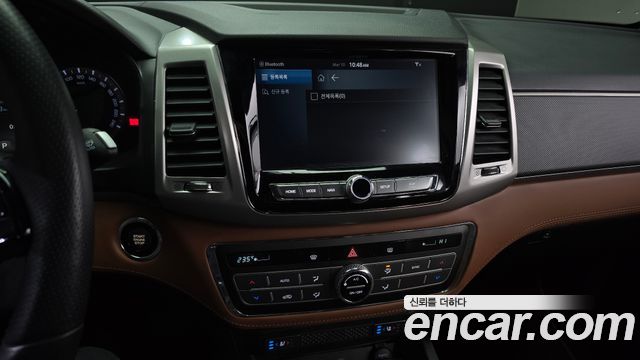 KG Mobility Rexton 2019 — photo 16