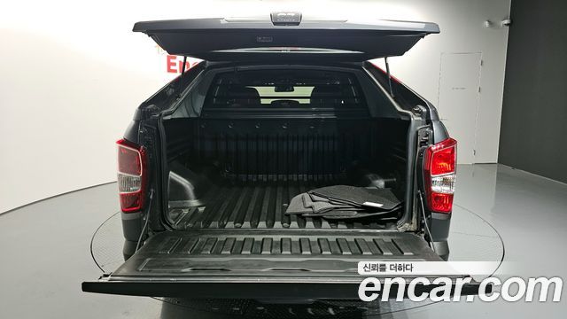 KG Mobility Rexton 2019 — photo 20