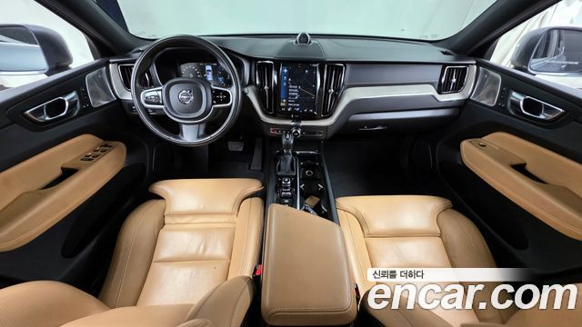 Volvo XC60 2020 — photo 7
