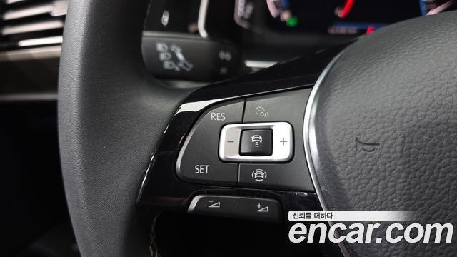 Volkswagen Jetta 2021 — photo 14