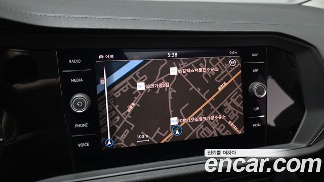 Volkswagen Jetta 2021 — photo 16