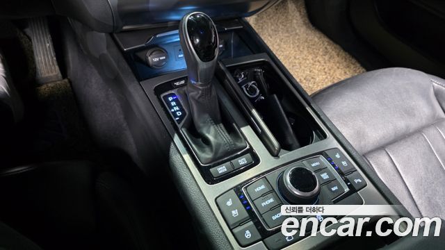 Hyundai Genesis 2016 — photo 9