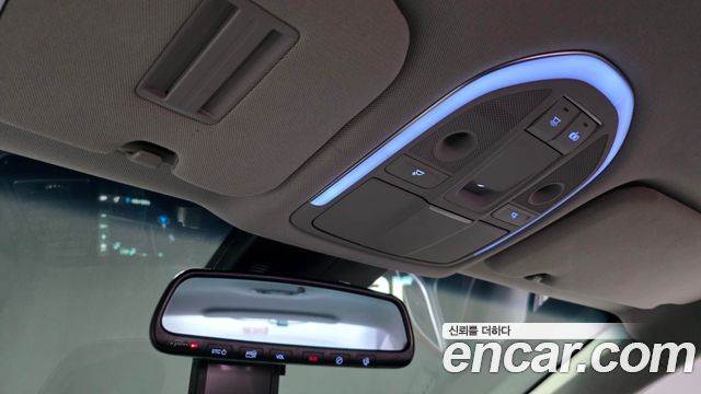Hyundai Genesis 2016 — photo 18